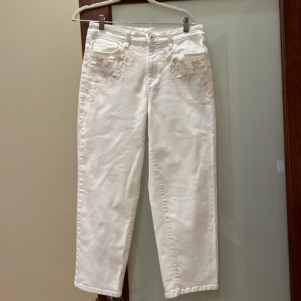 Inc size 10/30 off white denim high rise crop jeans